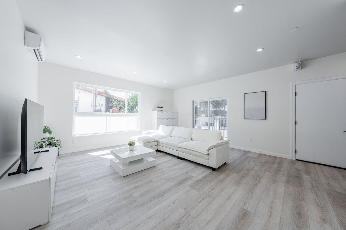 1638 W 35th Pl Rentals - Los Angeles