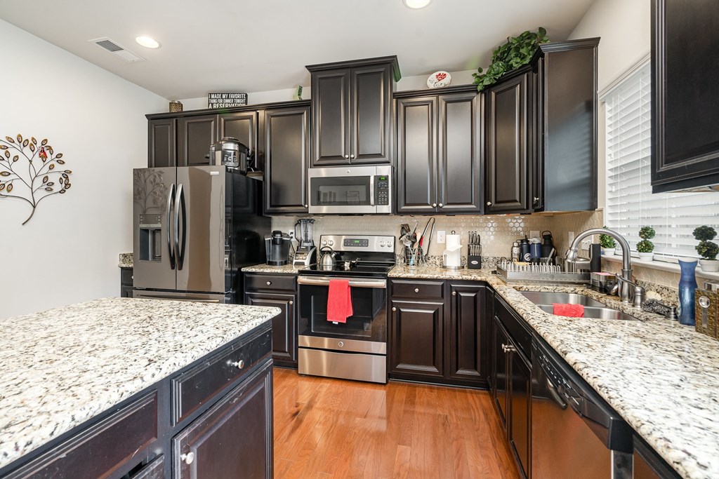 3531 Ettrick Place 3 Beds House for Rent - Photo Gallery 9