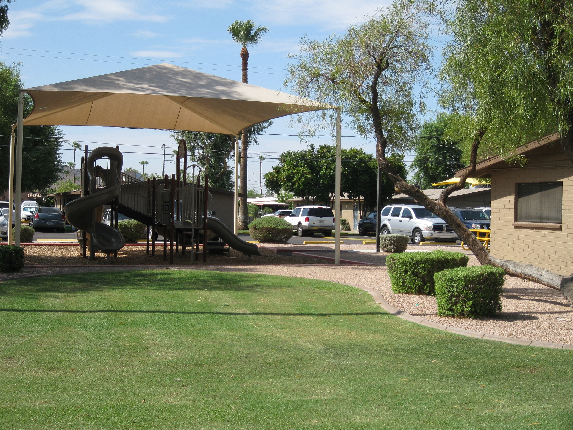 Dunlap &  Magee Paradise Village