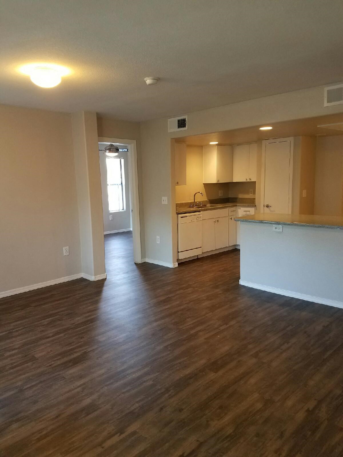 Dunlap & Magee Sun Terrace