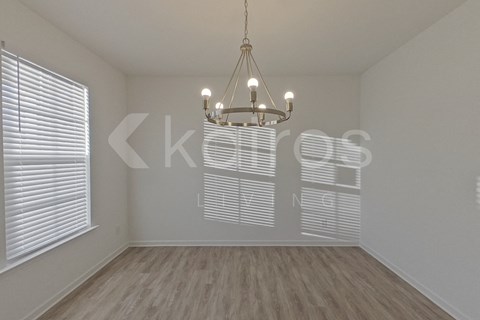 118 English Oak Ln 4 Beds Apartment for Rent