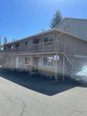109 West Casino Road 2 Beds Apartment for Rent