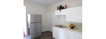 1 Bedroom, 1 Bathroom