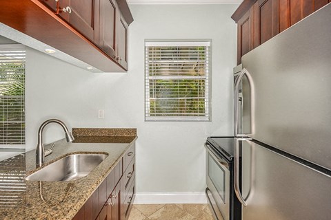 1402, 1404, 1406 S Bay Villa Pl 1 Bed Apartment for Rent - Photo Gallery 13