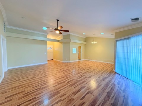 1013 Deerfield Ct. 3 Beds Apartment for Rent