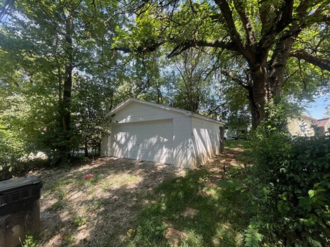 3912 W Muhammad Ali Blvd 2 Beds Apartment for Rent