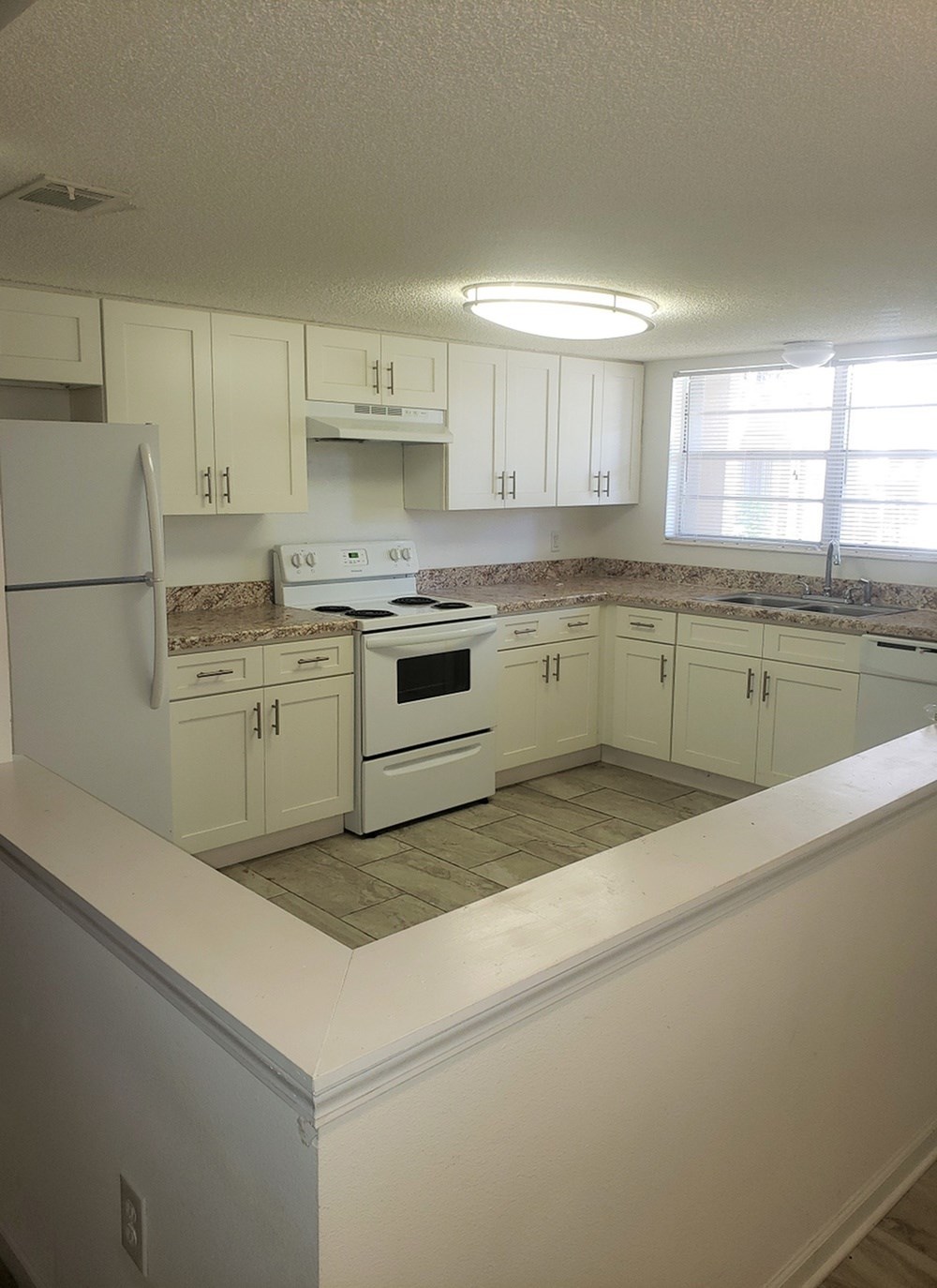 Source URL: https://medialibrarycf.entrata.com/12530/MLv3/3/27/2022/2/24/4305/5ed1393c8f2fc7.98307330986.jpg