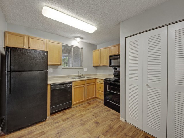 Source URL: https://medialibrarycf.entrata.com/12530/MLv3/3/27/2022/2/24/4317/5f072f303cca82.29617681981.jpg