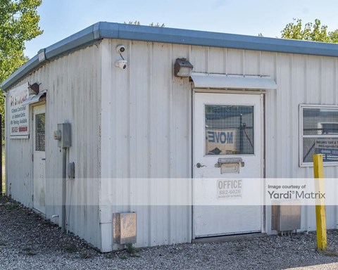 Storage Units for Rent available at 4011 Washington Avenue, Vincennes, IN 47591