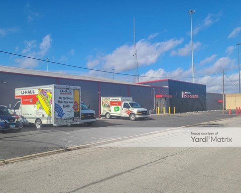 Storage Units for Rent available at 17506 Chicago Avenue, Lansing, IL 60438