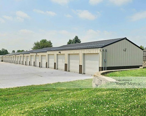 Storage Units for Rent available at 1737 33Rd Avenue SW, Cedar Rapids, IA 52404