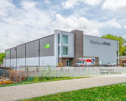 Storage Units for Rent available at 238 West 73Rd Terrace, Kansas City, MO 64114