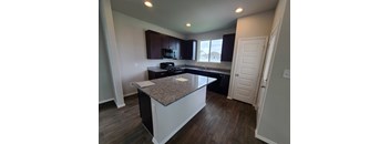 4/2.5 2025 sqft