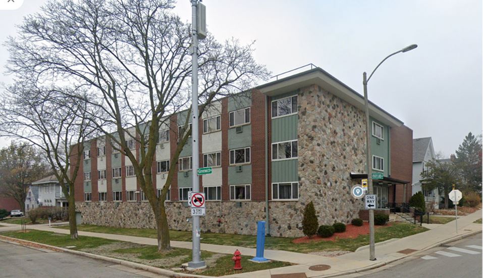Maryland Arms Apartments photo
