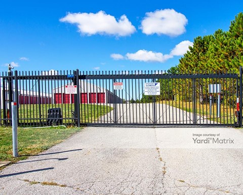 Storage Units for Rent available at 9807 North Allen Road, Peoria, IL 61615