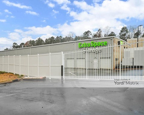 Storage Units for Rent available at 372 Fort Mill Pkwy, Fort Mill, SC 29715