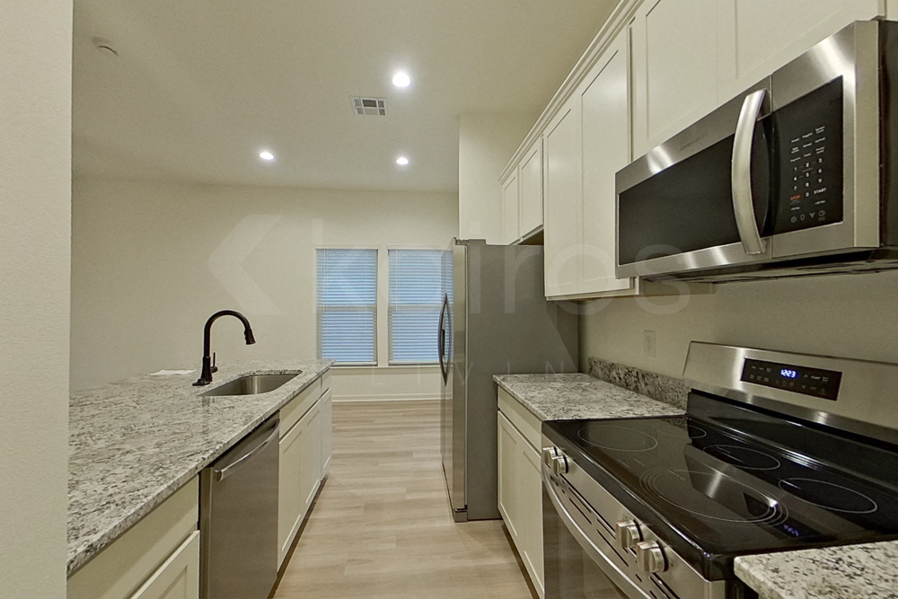 215 Peppercorn Way 4 Beds House for Rent - Photo gallery 2