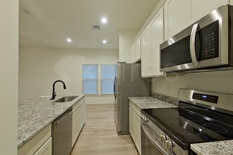 215 Peppercorn Way 4 Beds Apartment for Rent