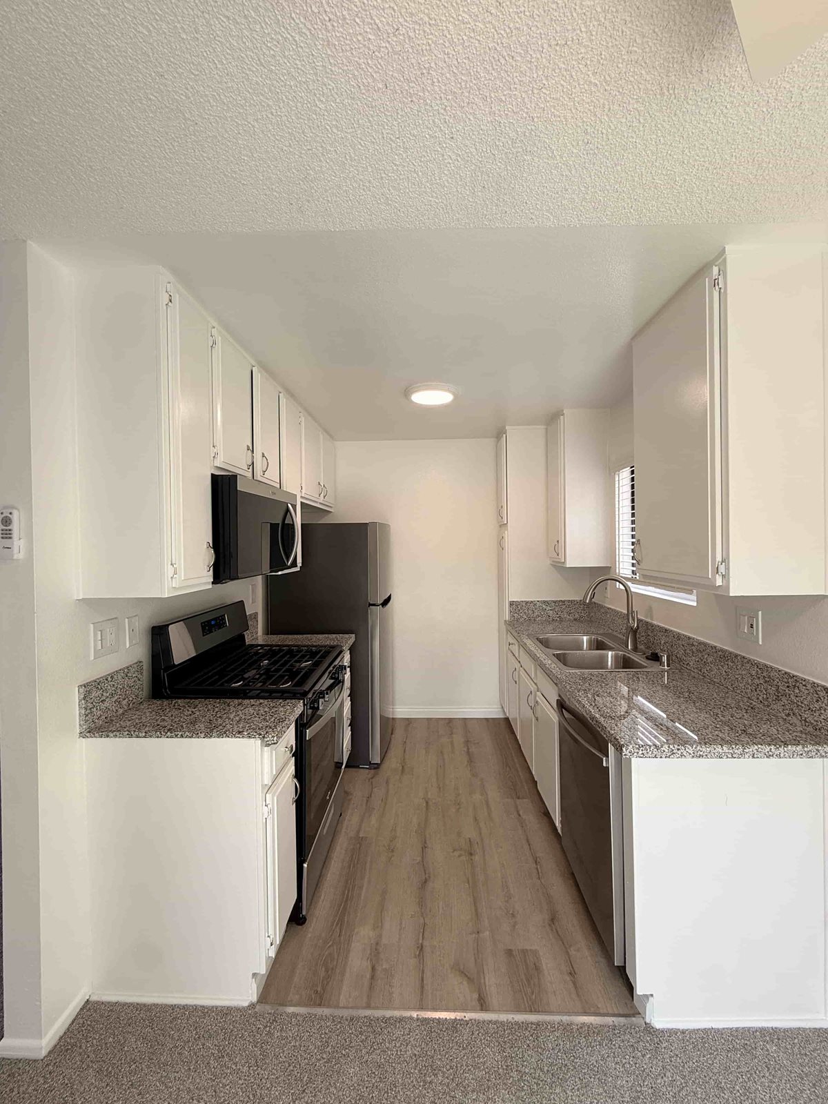 1620 Park Avenue Rentals - Long Beach