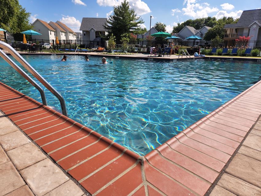 MH Pool Deck MH Pool