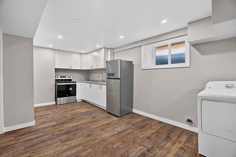 714 Dunelm Lane Studio Apartment for Rent