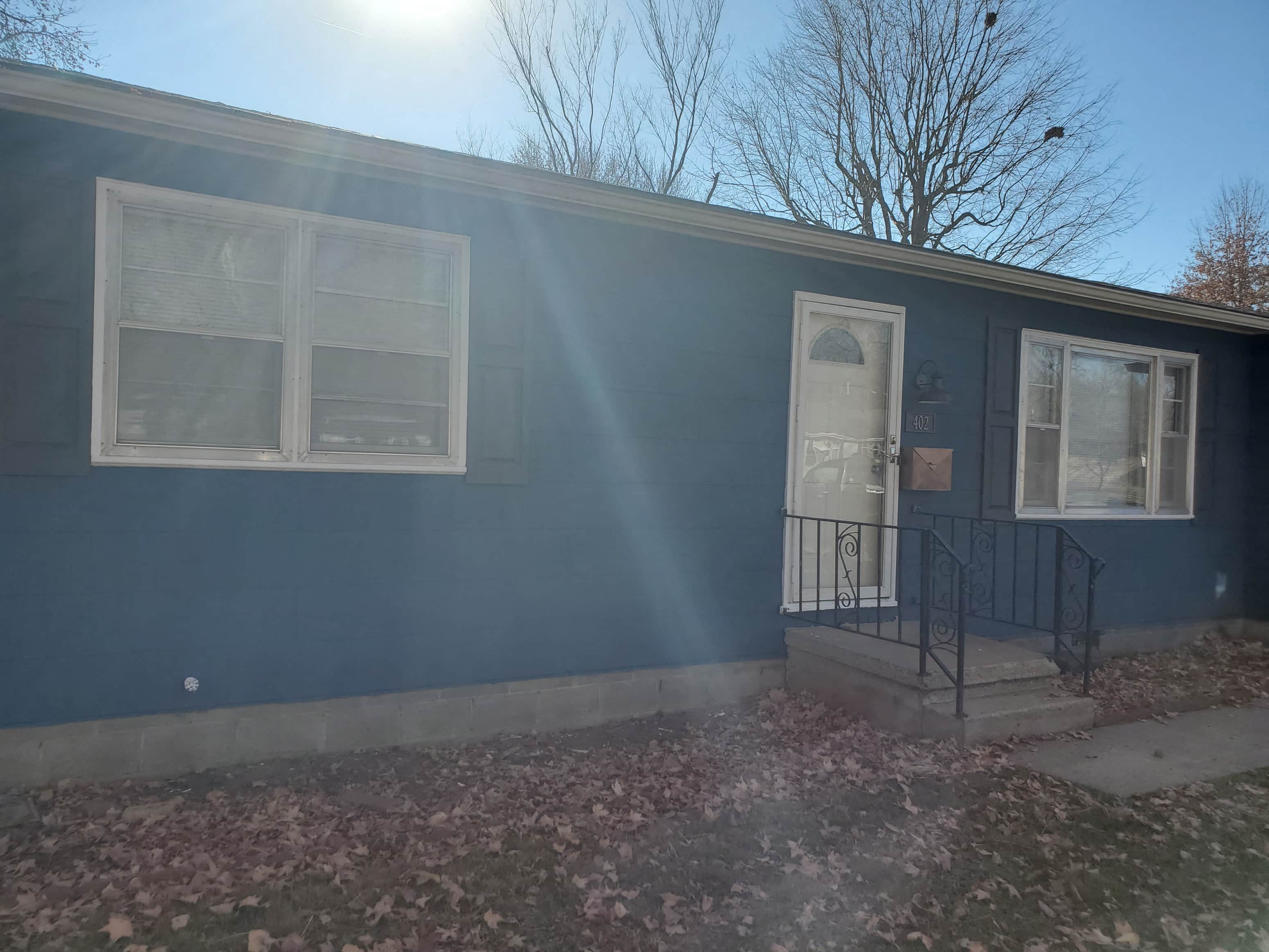 402 Flora 3 Beds House for Rent - Photo gallery 2
