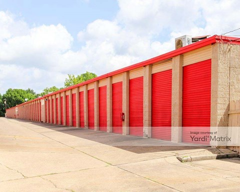 Storage Units for Rent available at 1780 East Bert Kouns Industrial Loop, Shreveport, LA 71105