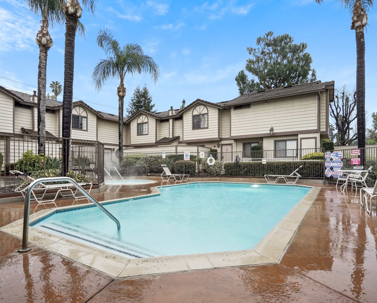 Wysteria Apartments