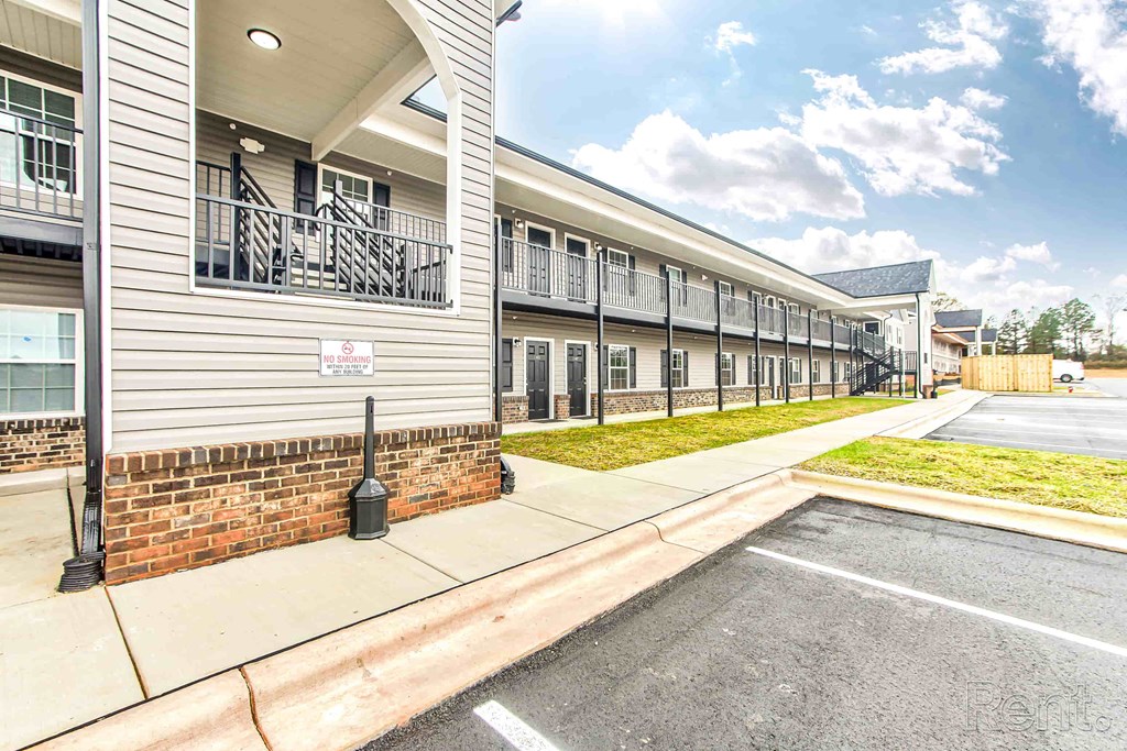 A sunny day at a residential apartment complex.