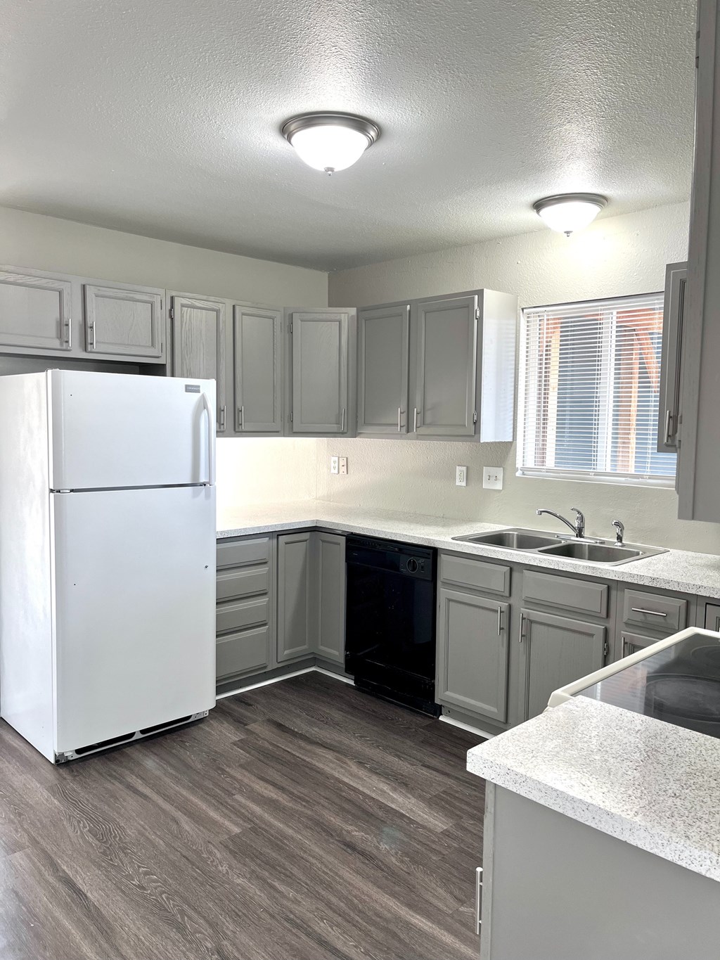 Source URL: https://medialibrarycf.entrata.com/18201/MLv3/3/27/2024/02/09/060156/65c6cafaeccc53.41130536795.jpg