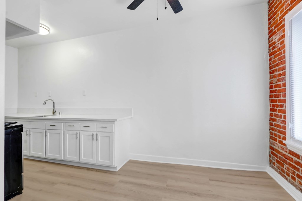 Source URL: https://medialibrarycf.entrata.com/2342/MLv3/3/27/2024/02/13/022906/65cbdf215dd959.97069038481.jpg