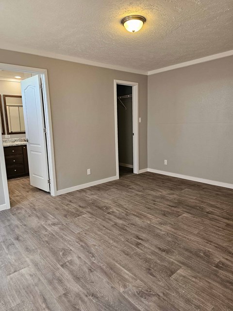 4545 W College Ave 3 Beds House for Rent - Photo Gallery 15