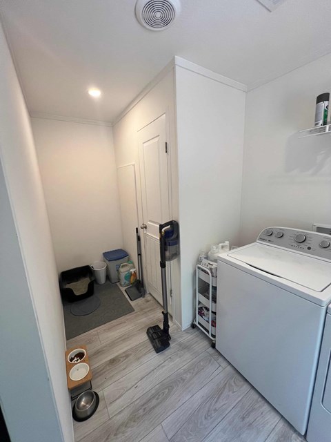 219 Mangrove Street 3 Beds Apartment for Rent
