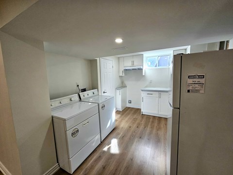 36 Linton Avenue 2 Beds Apartment for Rent
