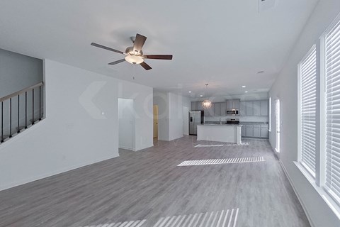 141 English Oak Ln 4 Beds Apartment for Rent