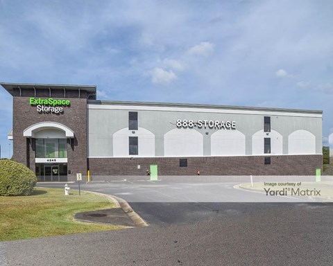 Storage Units for Rent available at 4245 Carmichael Road, Montgomery, AL 36106