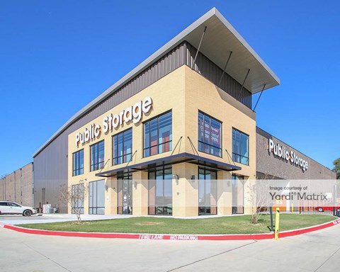 Storage Units for Rent available at 2211 North Travis Street, Sherman, TX 75090