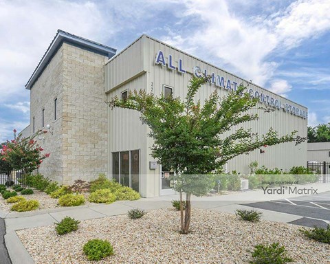 Storage Units for Rent available at 220 South Eastern Blvd, Fayetteville, NC 28301