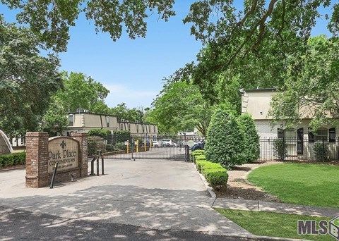 1290 Park Boulevard 2 Beds Apartment for Rent
