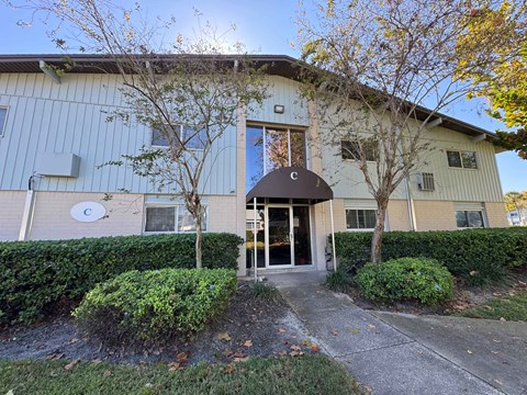 1695 Lee Road, Unit C216 3 Beds Apartment for Rent