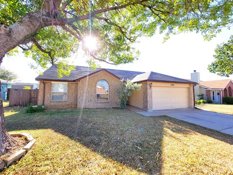 3208 Carpet Lane 3 Beds Apartment for Rent