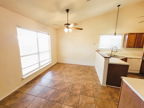 3208 Carpet Lane 3 Beds Apartment for Rent