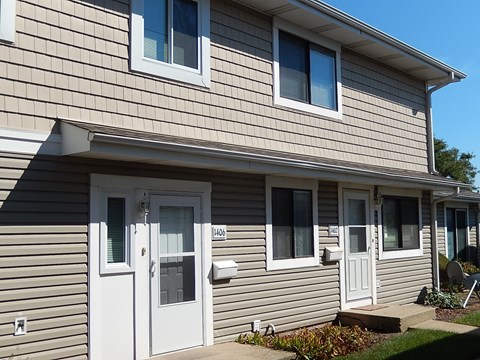 1402 Bear Flag Dr 2 Beds Apartment for Rent