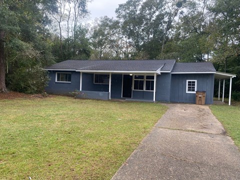 354 Latimer Lane 3 Beds Apartment for Rent