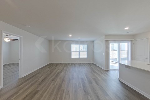 129 Overstreet Way 3 Beds Apartment for Rent