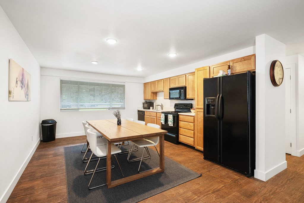 Source URL: https://medialibrarycf.entrata.com/11471/MLv3/3/27/2022/09/06/025810/63170ba15ef6b4.75413811252.jpg