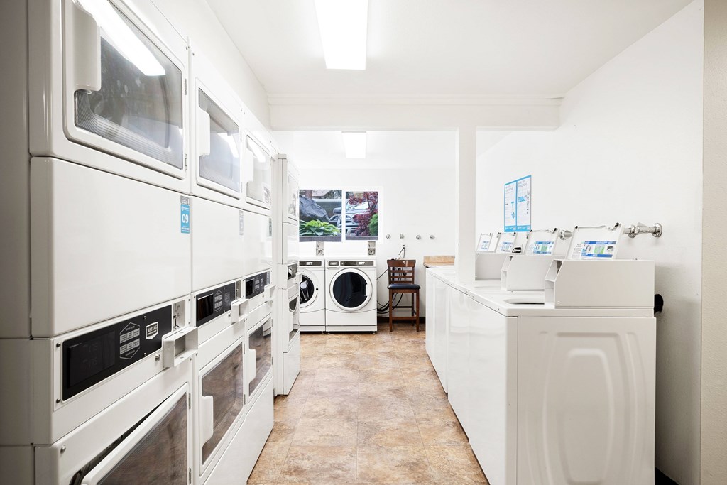 Source URL: https://medialibrarycf.entrata.com/11471/MLv3/3/27/2022/09/06/025827/63170bb2275667.33487328652.jpg