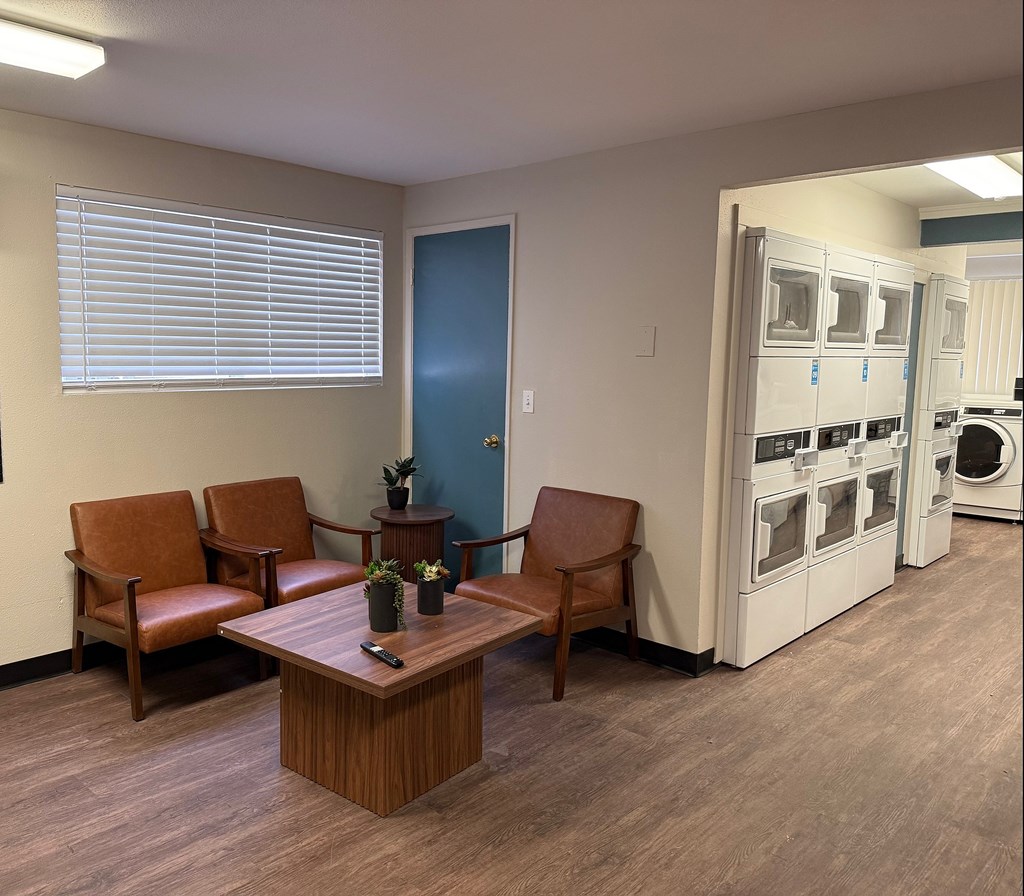 Source URL: https://medialibrarycf.entrata.com/11471/MLv3/3/27/2025/03/24/091400/67e176b742a922.85926942469.jpg