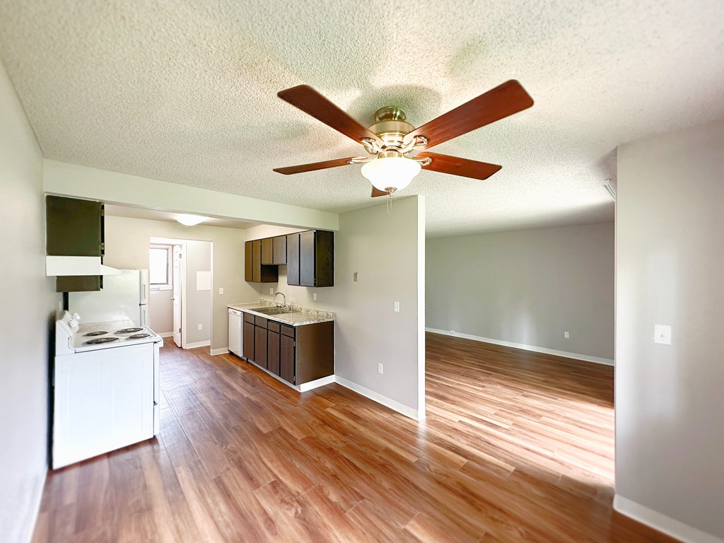 Source URL: https://medialibrarycf.entrata.com/11471/MLv3/3/27/2023/08/08/032653/64d2b318b7a6d1.55021925191.jpg