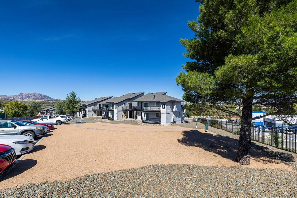 Source URL: https://medialibrarycf.entrata.com/11471/MLv3/3/27/2022/11/01/015102/636178a6340387.93711812469.jpg